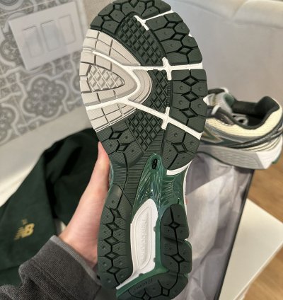 Aime Leon Dore 860v2