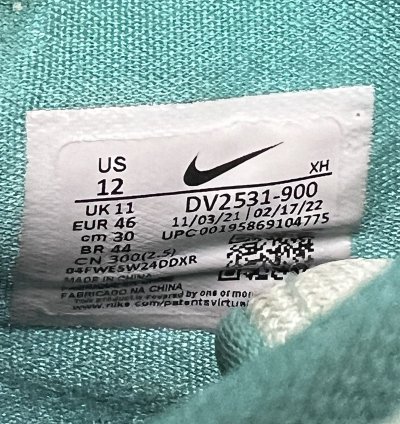 2022 Nike Kyrie Low 5 Community