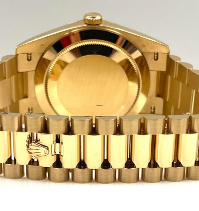 Rolex Day-date 40 Yellow Gold Day-date 40 Green Roman Dial 228238 Unworn 2024
