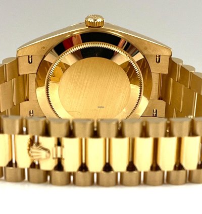 Rolex Day-date 40 Yellow Gold Day-date 40 Green Roman Dial 228238 Unworn 2024
