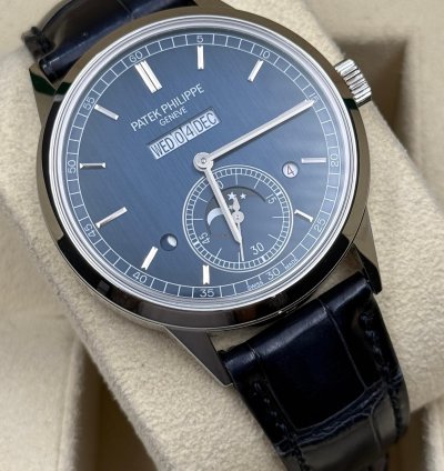 Patek Philippe Perpetual Calendar 5236p-001
