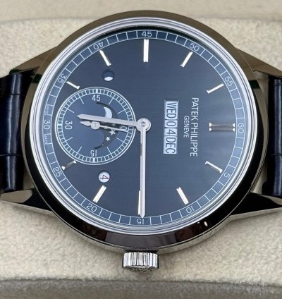 Patek Philippe Perpetual Calendar 5236p-001