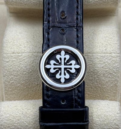 Patek Philippe Perpetual Calendar 5236p-001