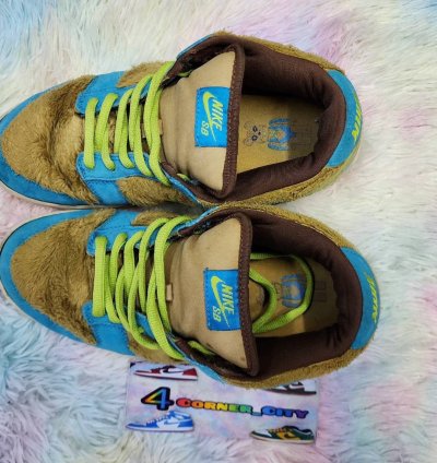 Nike Sb Dunk Low Baby Bear