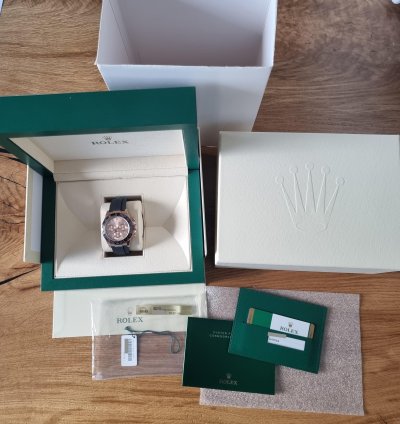 Rolex Daytona Rare Unworn Daytona 18k Rose Gold Diamond Baguette Sundust Dial Oyster Flex Watch Ps