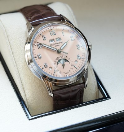 Patek Philippe Perpetual Calendar 5320g - 011 Salmon Grand Complications Sehr Gut 2023 Full Set