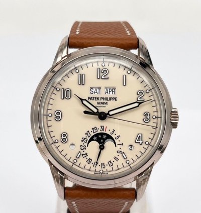 Patek Philippe Perpetual Calendar 5320g-001