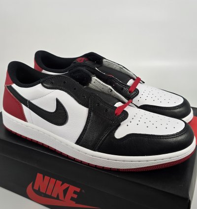 2023 Air Jordan 1 Retro Low Og Black Toe