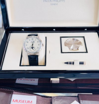 Patek Philippe Perpetual Calendar 5320g-001 Grand Complications White Gold Lacquered Dial