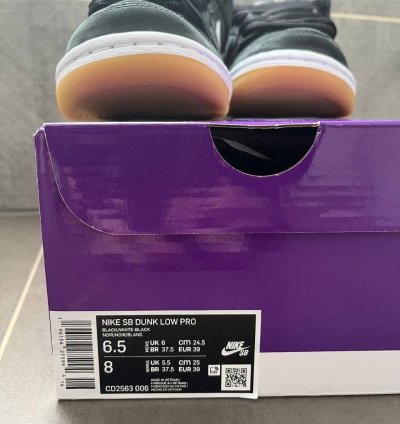 Nike Sb Dunk Low Black Gum