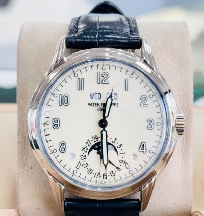 Patek Philippe Perpetual Calendar 5320g-001 Grand Complications White Gold Lacquered Dial