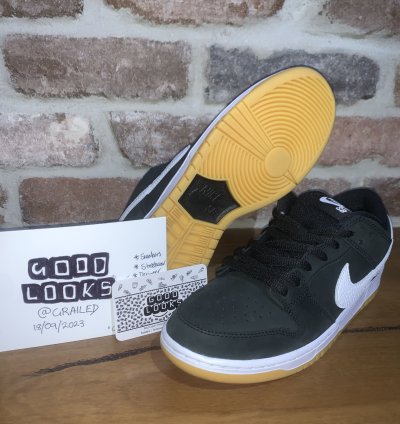 Nike Sb Dunk Low Black Gum