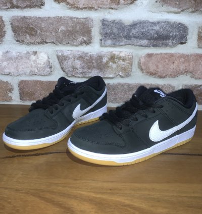 Nike Sb Dunk Low Black Gum