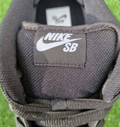 Nike Sb Dunk Low Black Gum Uk 10 Us 11
