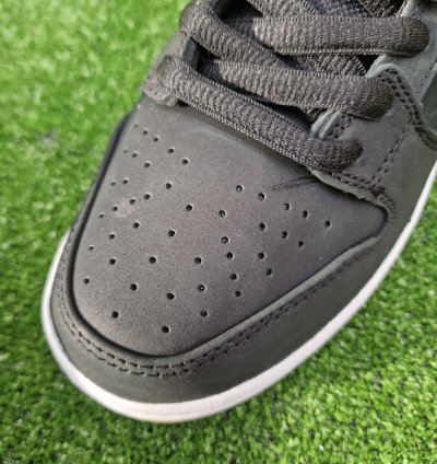 Nike Sb Dunk Low Black Gum Uk 10 Us 11