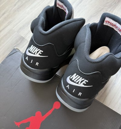Jordan 5 Retro Metallic