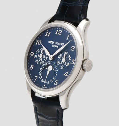 Patek Philippe Perpetual Calendar 5327g 18k White Gold Blue Dial