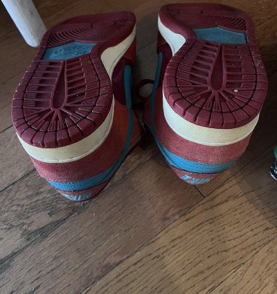 Nike Sb Dunk Low Brickhouse Turbo Green Team Red