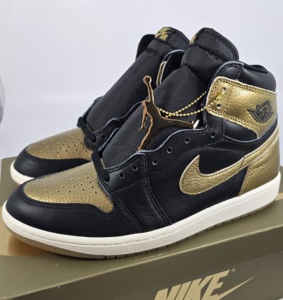 2024 Air Jordan 1 Retro High Og Black Gold