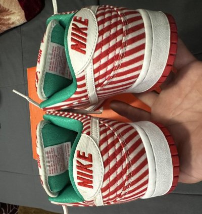 Nike Sb Dunk Low Candy Cane