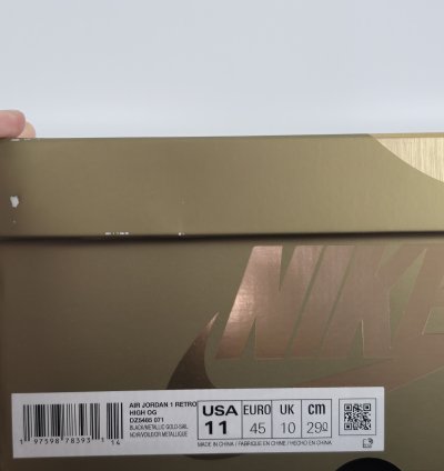 2024 Air Jordan 1 Retro High Og Black Gold