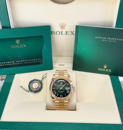 Rolex Day-date 40 Yellow Gold Ombre Green Roman Dial 2025