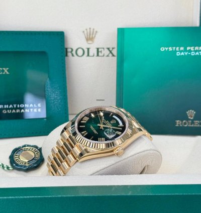 Rolex Day-date 40 Yellow Gold Ombre Green Roman Dial 2025