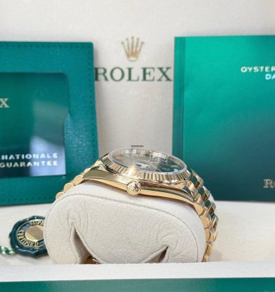 Rolex Day-date 40 Yellow Gold Ombre Green Roman Dial 2025