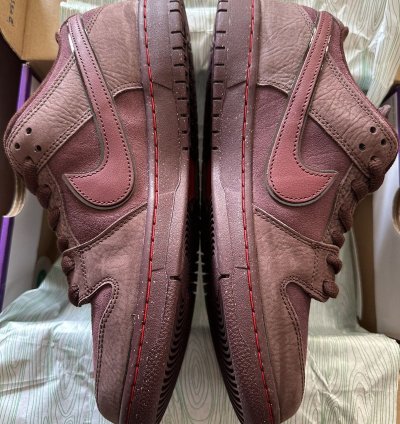 Nike Sb Dunk Low City Of Love Burgundy Crush
