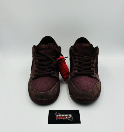 Nike Sb Dunk Low City Of Love Burgundy Crush Size 12 Men