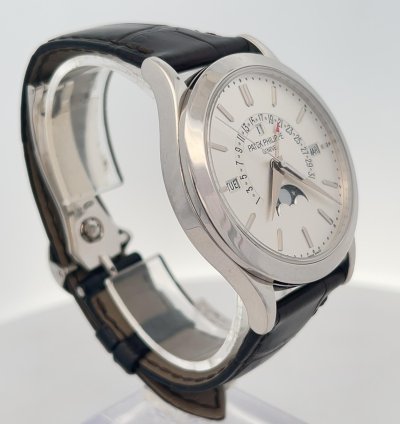 Patek Philippe Perpetual Calendar 5496p-001