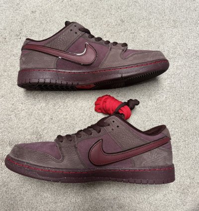 Nike Sb Dunk Low City Of Love Burgundy Crush Size 12 Men