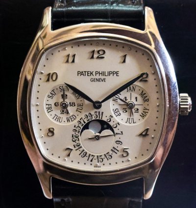 Patek Philippe Perpetual Calendar 5940g-001 2019 Grand Complications 37mm 18k Wg Full Set