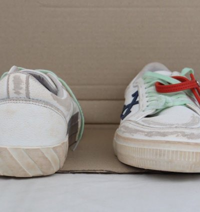 3 Low Vulcanized Distressed Sneakers In White Navy Blue