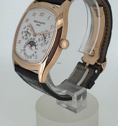Patek Philippe Perpetual Calendar 5940r-001