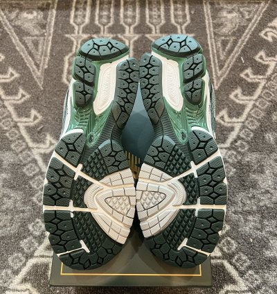Aime Leon Dore New Balance 860v2 Size 9