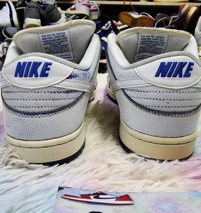 Nike Sb Dunk Low Cracked Leather