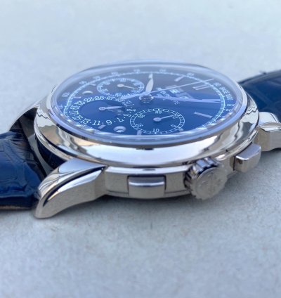 Patek Philippe Perpetual Calendar Chronograph 2019 Perpetual Calendar Chronograph 5270 Full Set