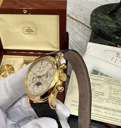 Patek Philippe Perpetual Calendar Chronograph 3970