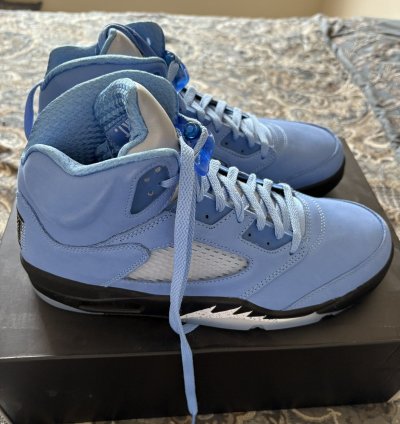 Jordan 5 Retro Unc University Blue 2023
