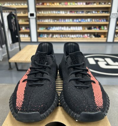 75572 Yeezy Boost 350 V2 Core Black Red