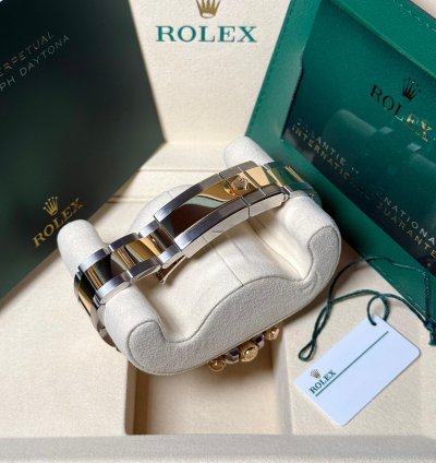 Rolex Daytona Ref 126503 - Neu - 2025 - Gold - Champagner Dial - Lc100 - Fullset