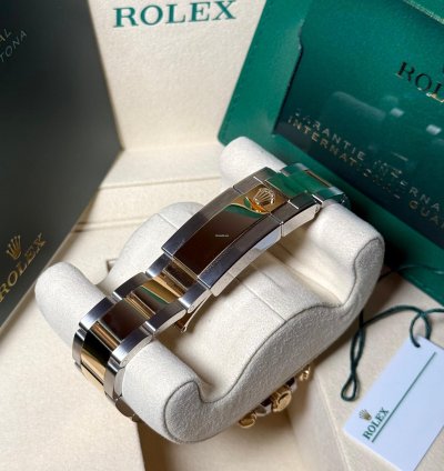 Rolex Daytona Ref 126503 - Neu - 2025 - Gold - Champagner Dial - Lc100 - Fullset