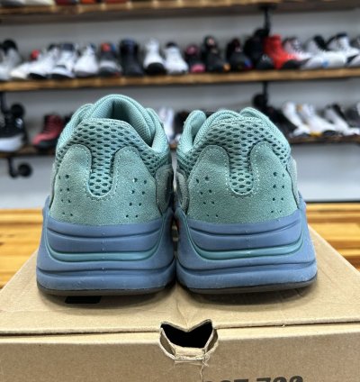 76005 Yeezy Boost 700 Faded Azure