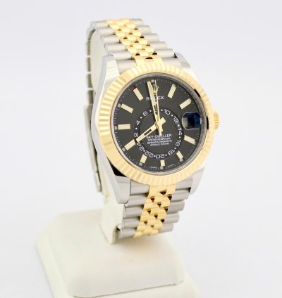 Rolex Sky-dweller Jubilee Sky-dweller Two-tone 18k Yellow Gold Steel 326933