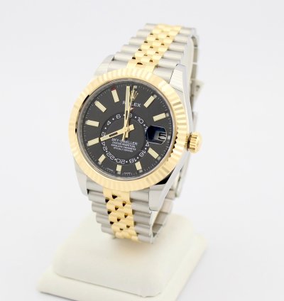 Rolex Sky-dweller Jubilee Sky-dweller Two-tone 18k Yellow Gold Steel 326933