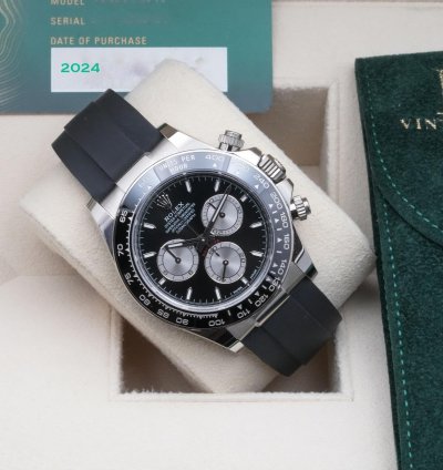 Rolex Daytona Ref 126519ln - Dial Black - New 2024 - Full Set