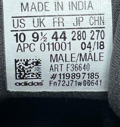76331 Yeezy 500 Utility Black