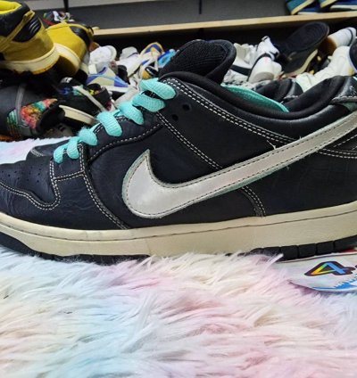 Nike Sb Dunk Low Diamond Supply
