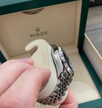 Rolex Sky-dweller Like New Jubilee Fullset